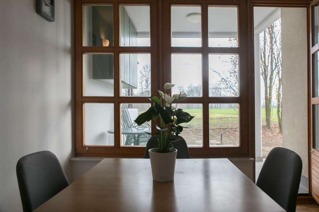Apartma Spelca Banovci Luaran gambar